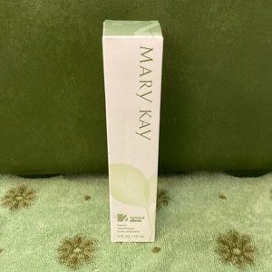 Mary Kay  Botanical effects #2 Freshen full size  NIB 5 oz